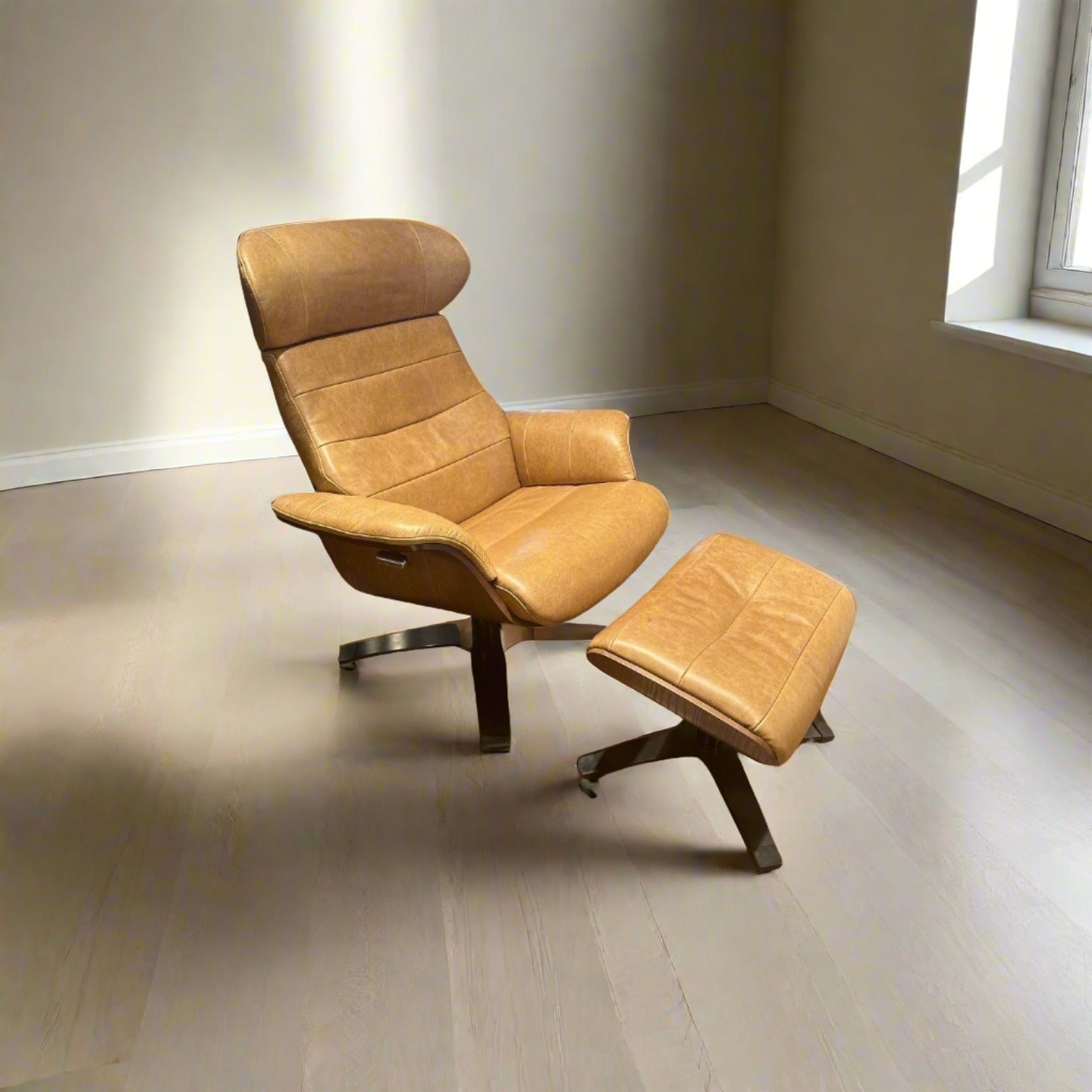 HLHF A928-1(2A)+0 Leather Lounge Chair & Ottoman - Whiskey Accent Chairs Furniture Store Burlington Ontario Near Me