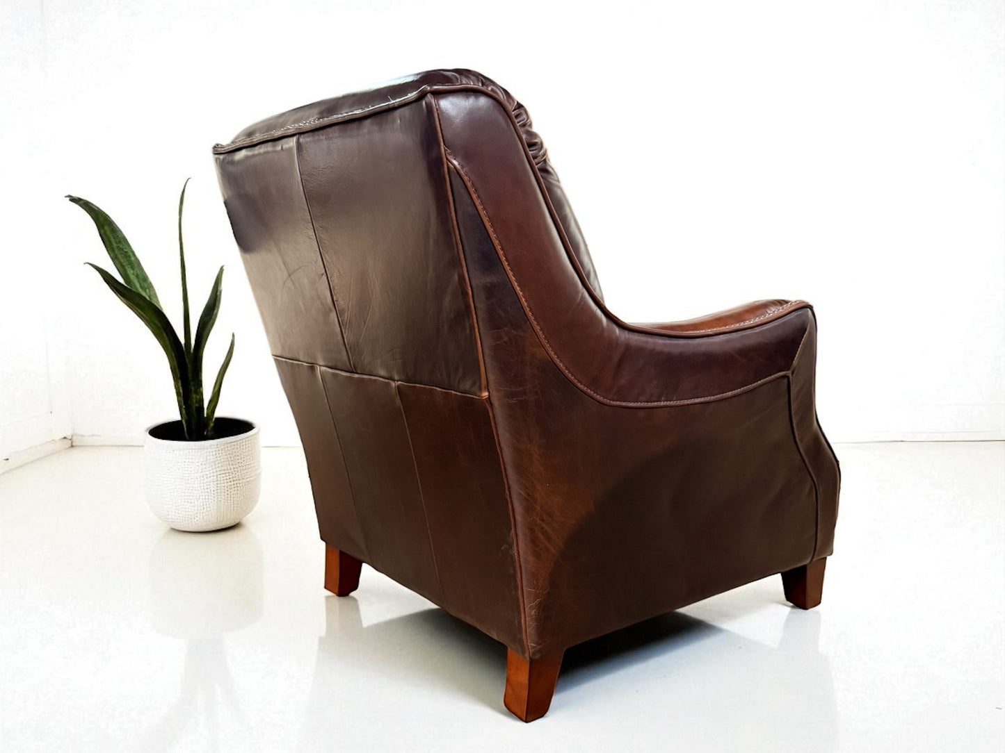 Sandcherry Leather Chair