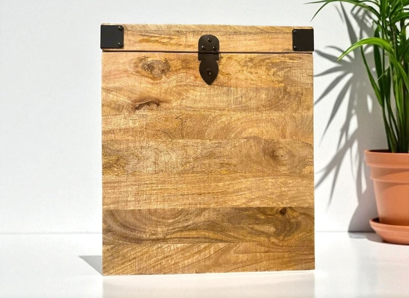 HLHF 2518 Wood Trunk Accessories, Occasional Furniture Store Burlington Ontario Near Me