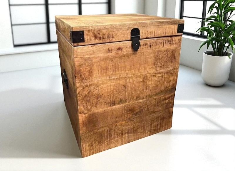 HLHF 2518 Wood Trunk Accessories, Occasional Furniture Store Burlington Ontario Near Me