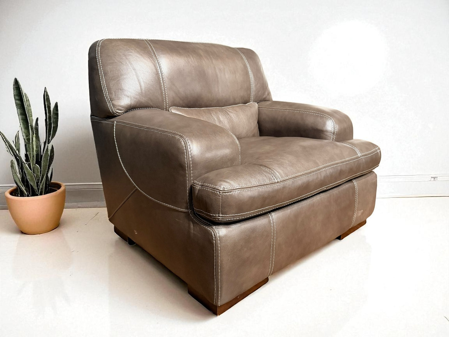 Fieri Smoke Leather Chair