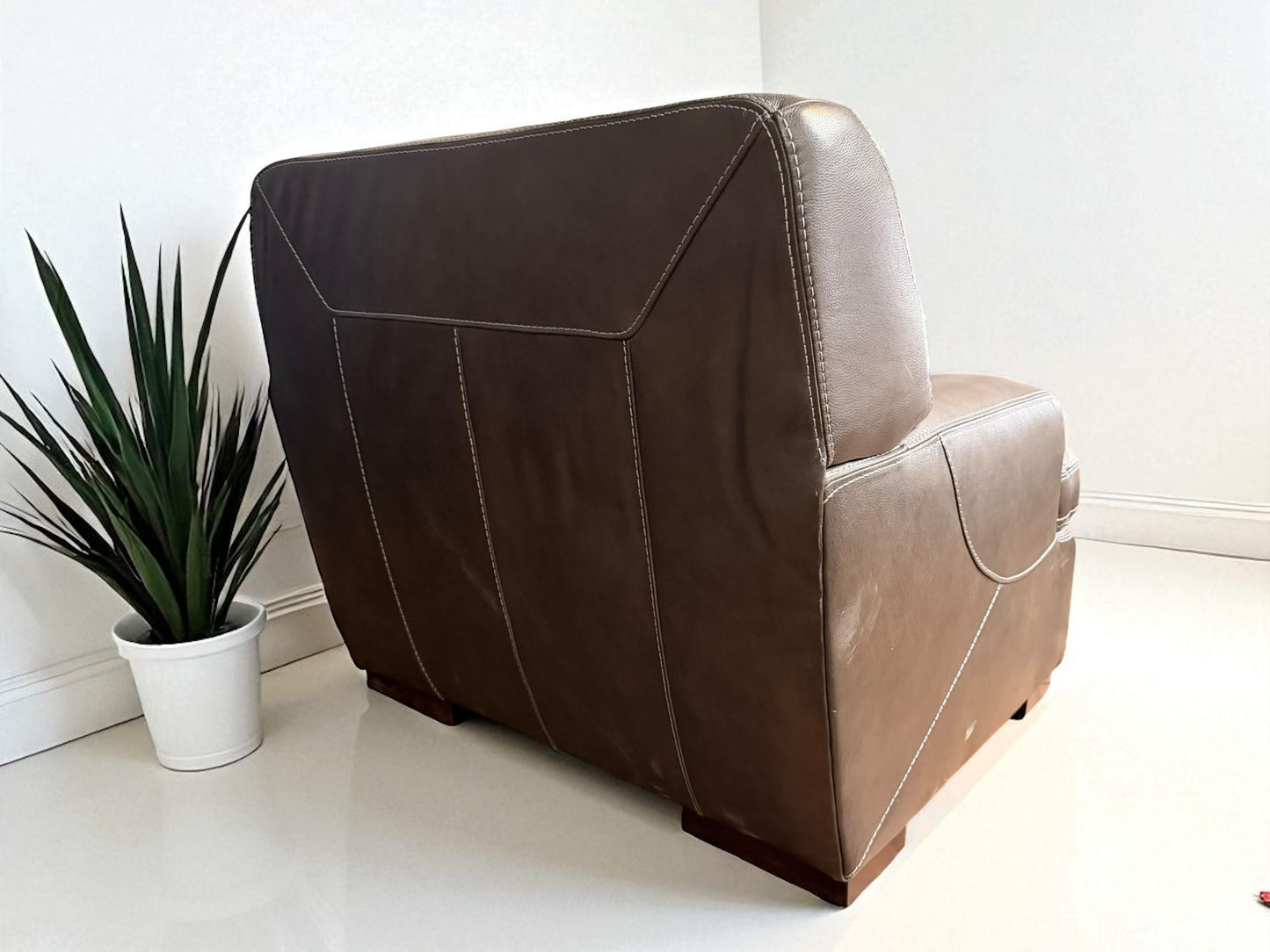 Fieri Smoke Leather Chair