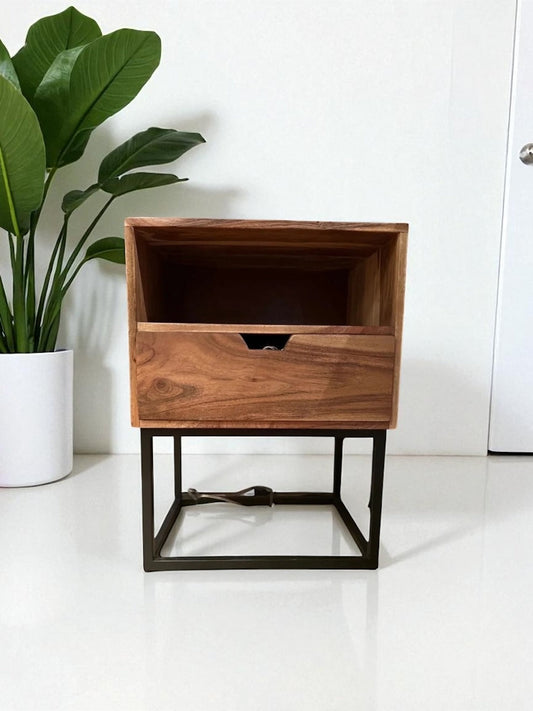 HLHF Carter 1032 Side Table Occasional Furniture Store Burlington Ontario Near Me