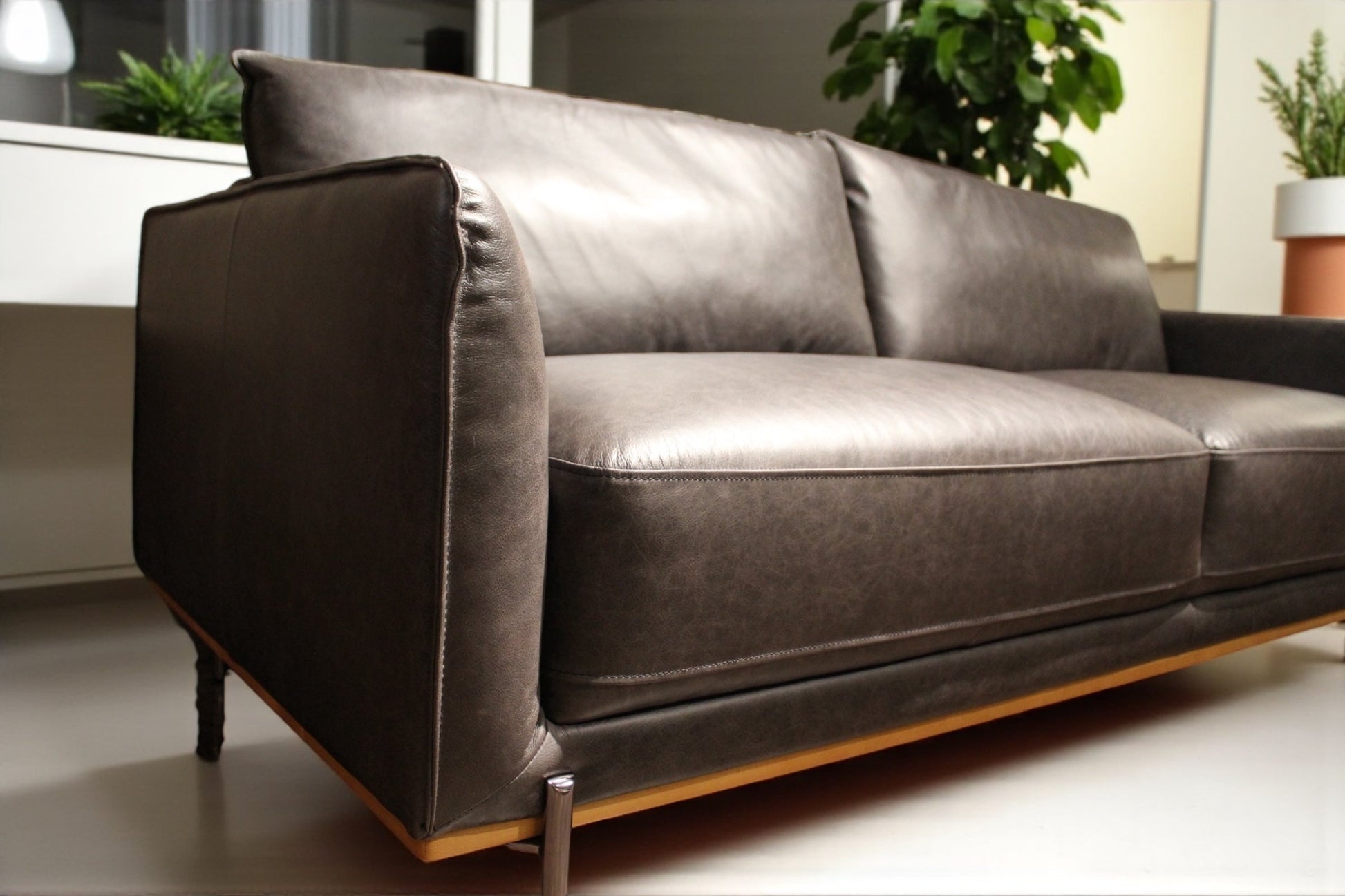 HLHF 5607 Club Leather Sofa - Charcoal Living Furniture Store Burlington Ontario Near Me