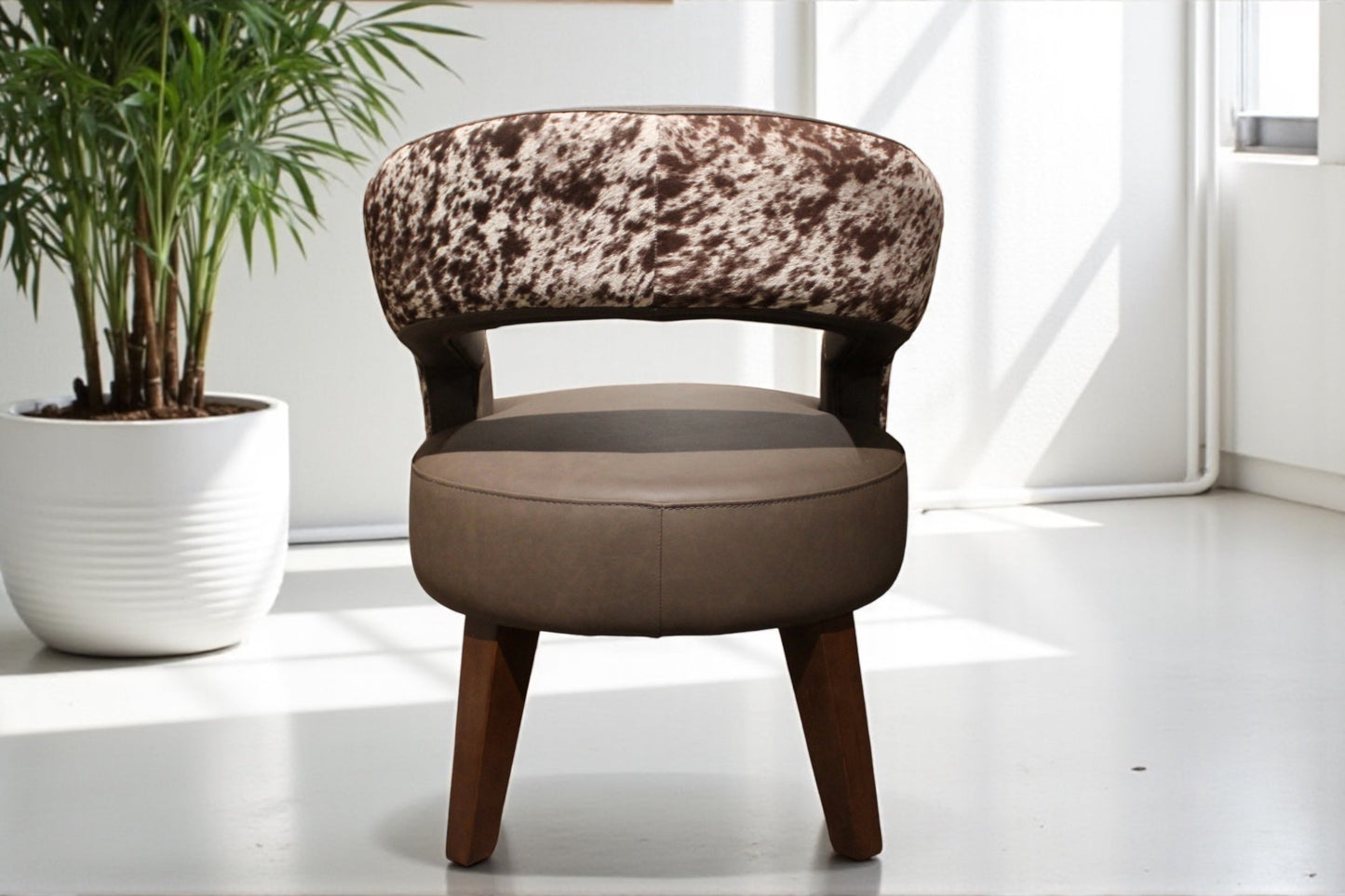 HLHF Cowabunga Leather Chair Accent Chairs, Living, New Arrivals Furniture Store Burlington Ontario Near Me