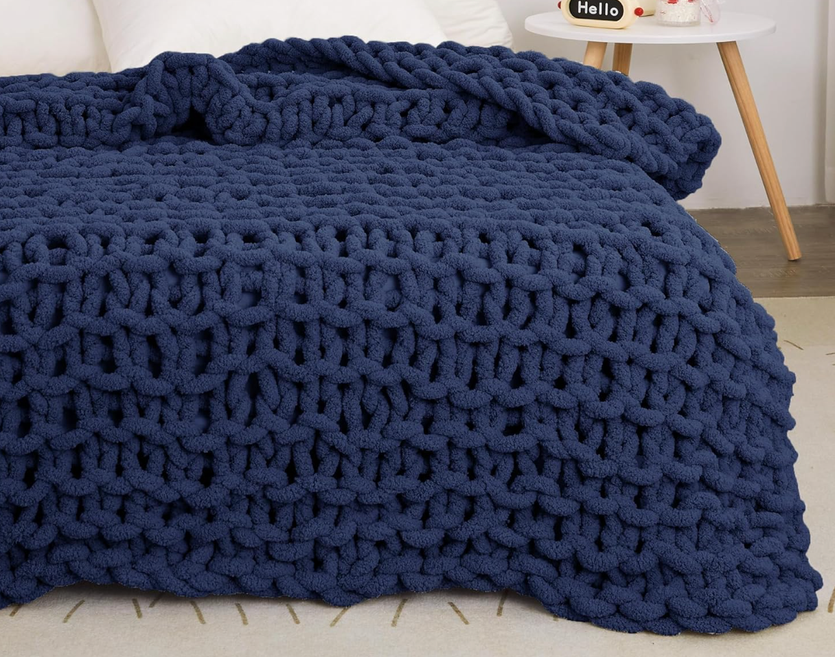 HLHF Keelie Knit Blanket Accessories Furniture Store Burlington Ontario Near Me