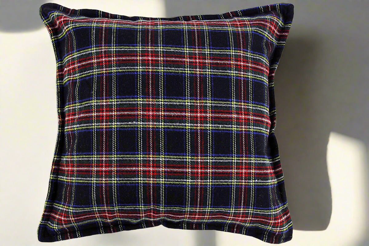 HLHF Jaymes Pillow - Navy Accessories, Pillows & Throws Furniture Store Burlington Ontario Near Me