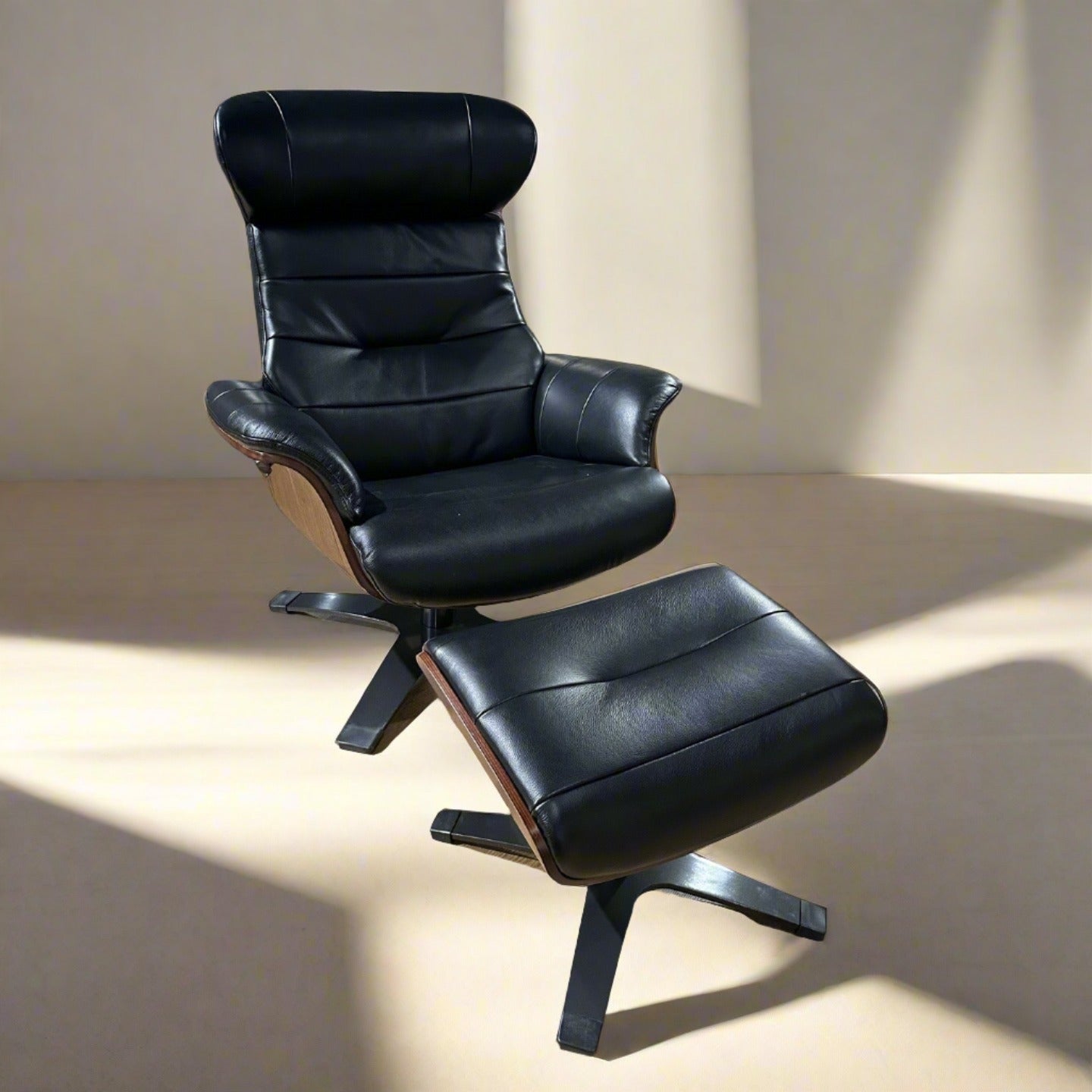 HLHF A928-1(2A)+0 Leather Lounge Chair & Ottoman - Black Accent Chairs Furniture Store Burlington Ontario Near Me 