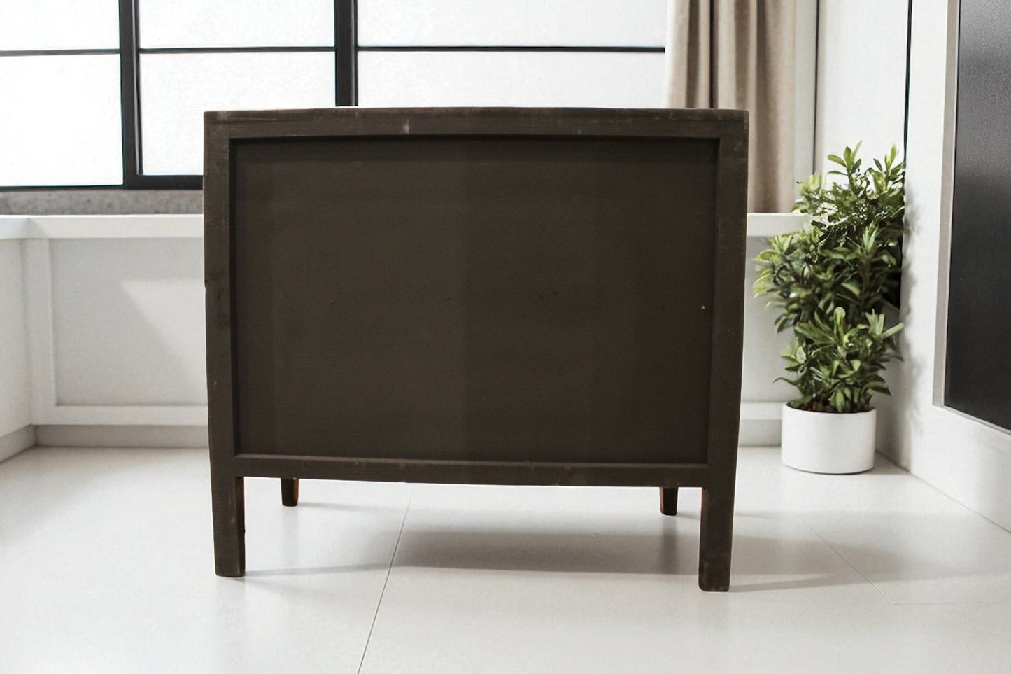 Colony 2 Door Console