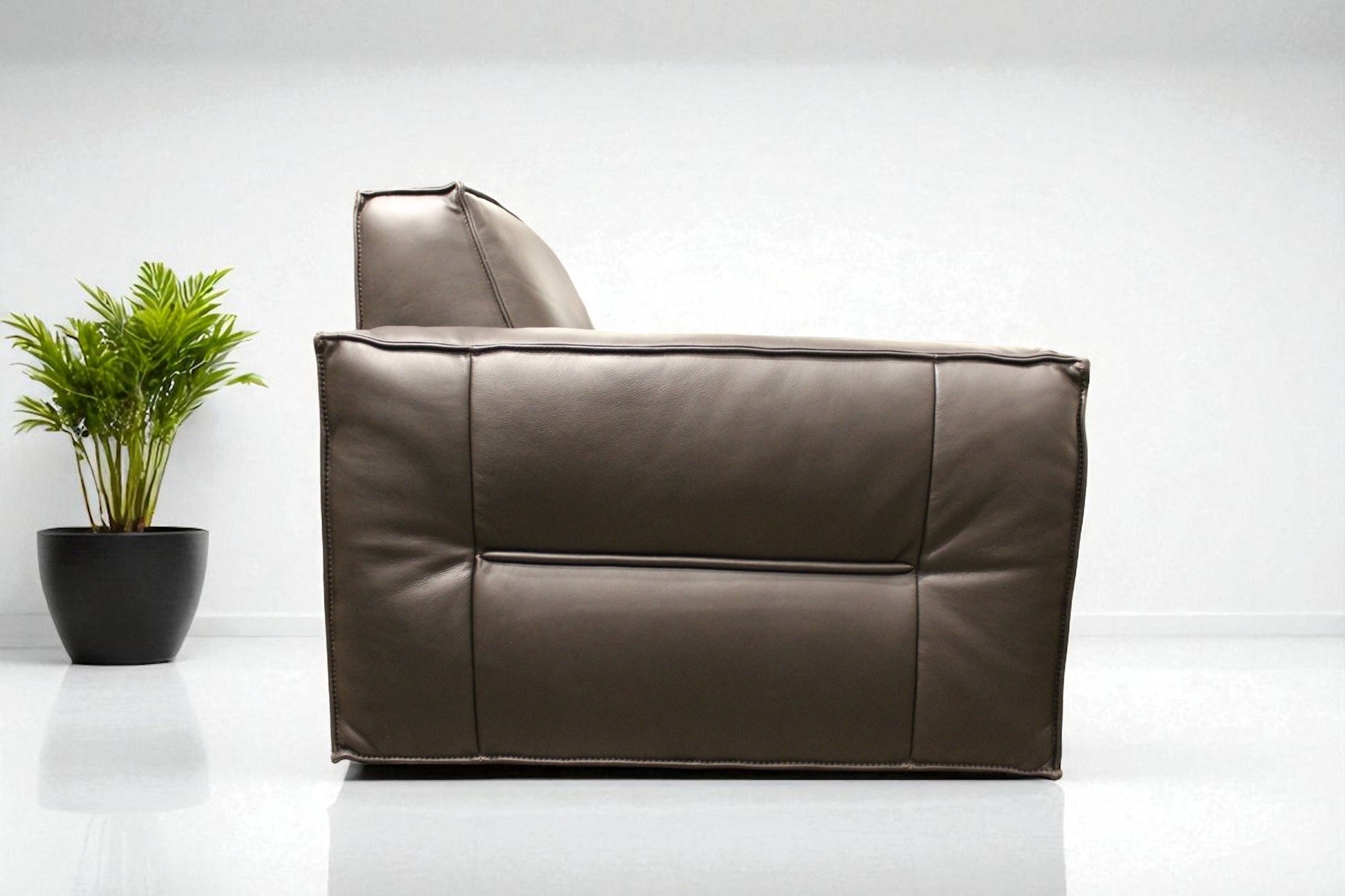 HLHF W1372 Leather Swivel Chair - 3 Colours Accent Chairs, Living Furniture Store Burlington Ontario Near Me 