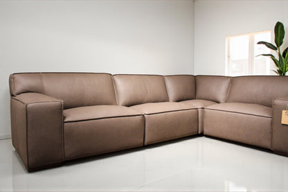 HLHF Maestro Leather Sectional Living, New Arrivals Furniture Store Burlington Ontario Near Me 