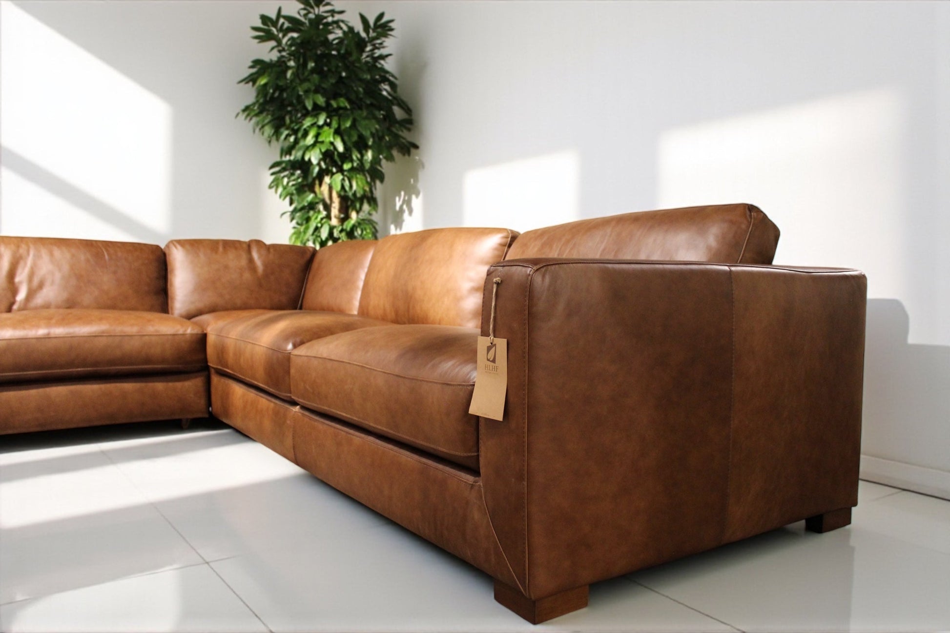 HLHF Old Saddle Leather Sectional Living, New Arrivals Furniture Store Burlington Ontario Near Me 