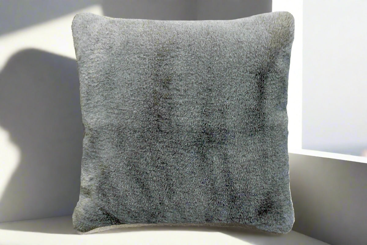 HLHF Osha Pillow Accessories, Pillows & Throws Furniture Store Burlington Ontario Near Me 